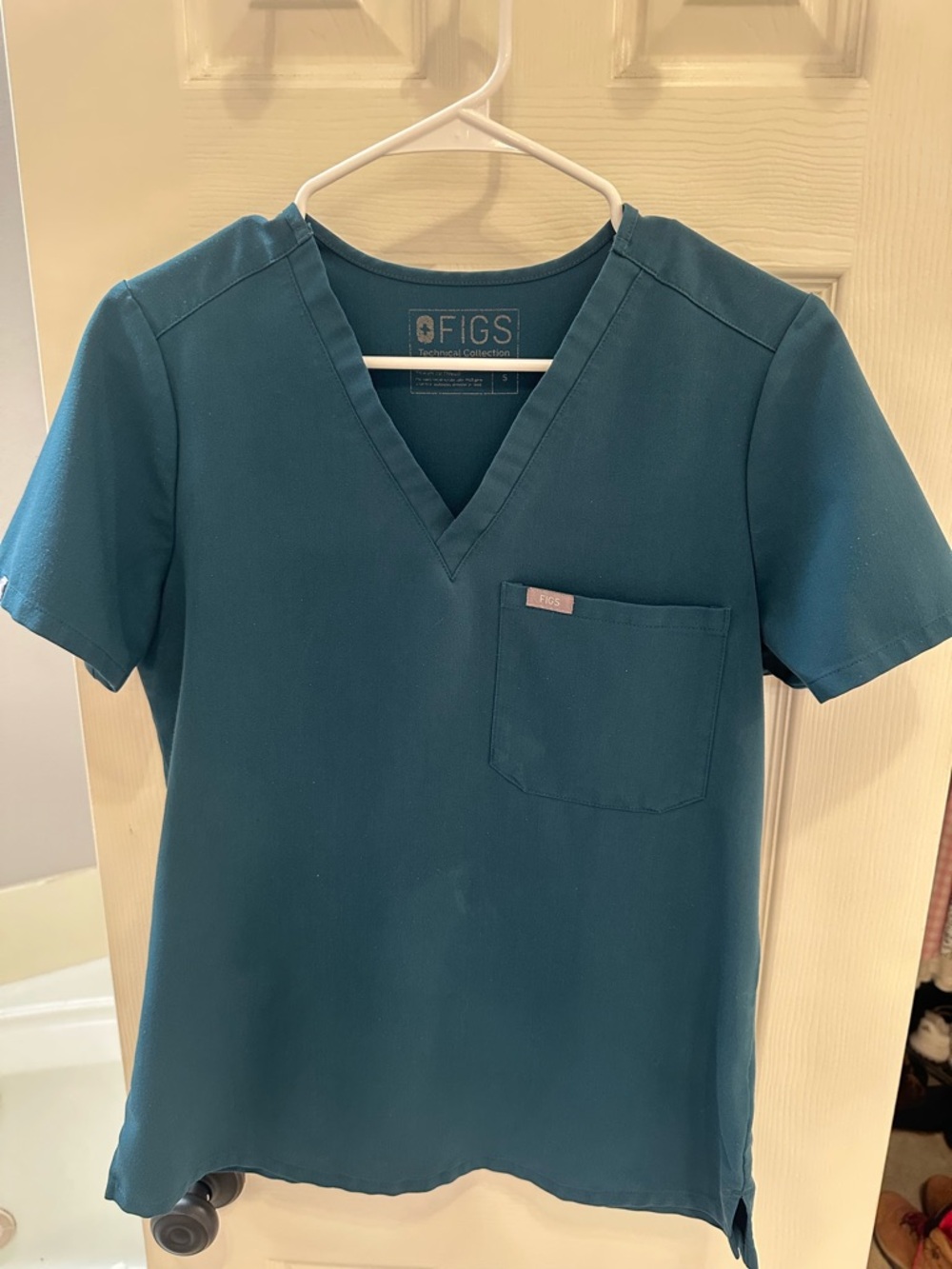 FIGS Caribbean Blue V-Neck Scrub Top